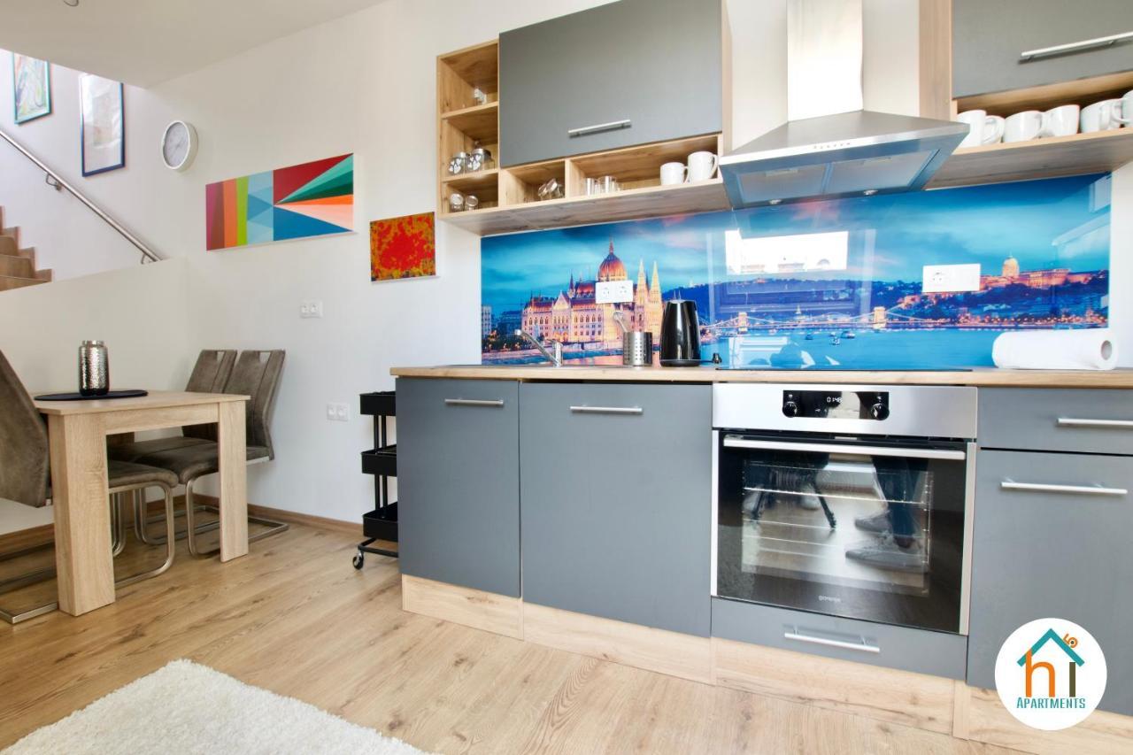 Premium Apartment By Hi5 - Penthouse Studio + Rooftop Budapest Esterno foto