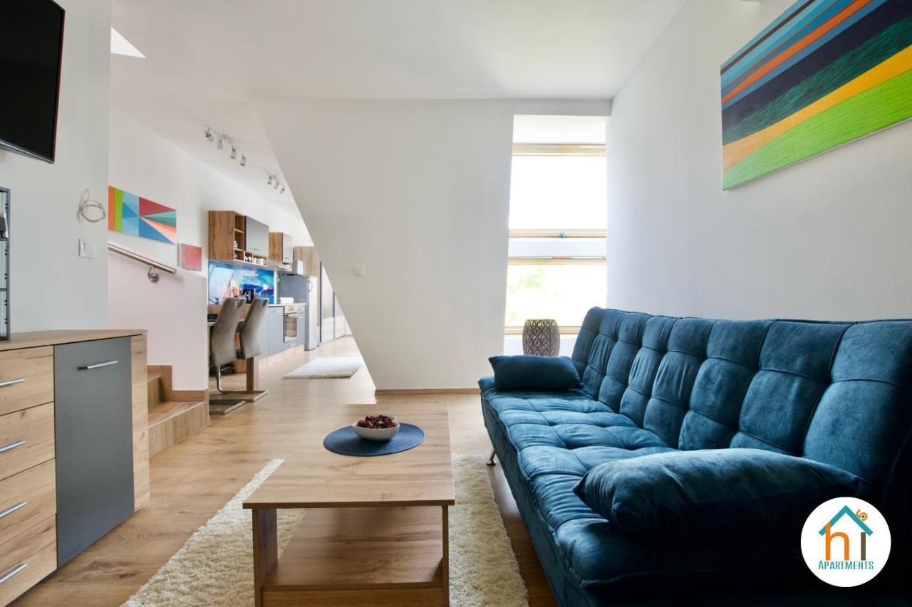 Premium Apartment By Hi5 - Penthouse Studio + Rooftop Budapest Esterno foto